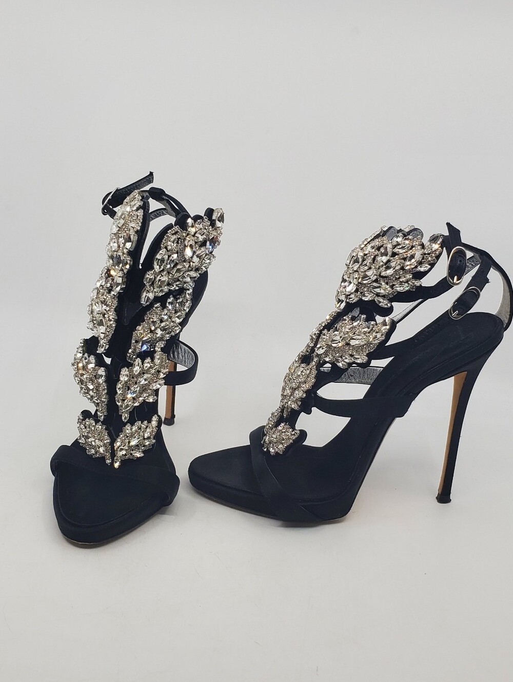Giuseppe Zanotti Cruel Wings Cyrstal Embellished Sandals